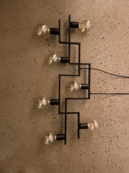 Lampa i industristil, som ny