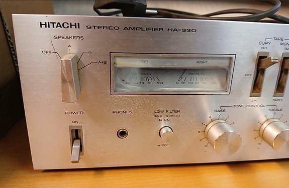 Hitachi HA-330 Stereo förstärkare