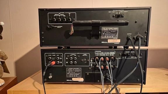 Hitachi HA-330 Stereo förstärkare