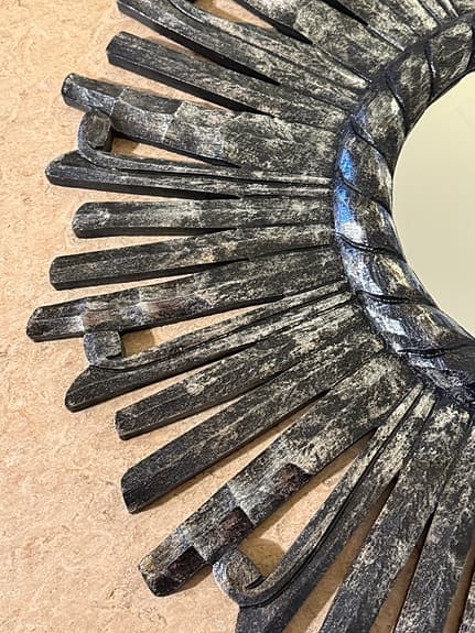 Spegel från Different Design 70 cm