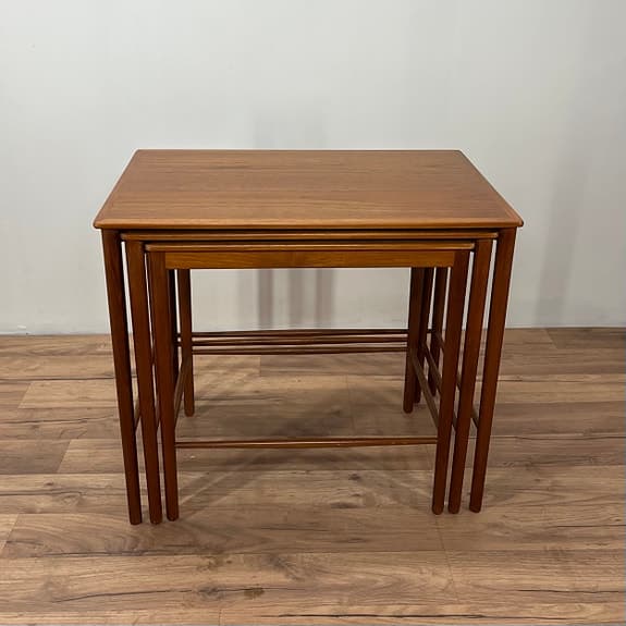 1960-tals Satsbord i Teak – Grete Jalk
