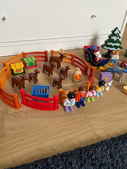 Fisher-Price Little People barnleksaker set med djur och figurer