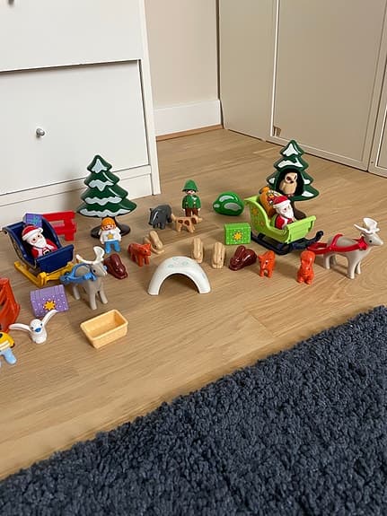 Fisher-Price Little People barnleksaker set med djur och figurer