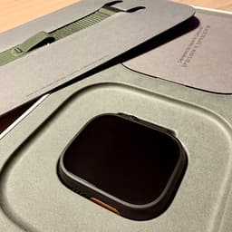 Apple Watch Ultra 3 - 49mm - Black Titanium