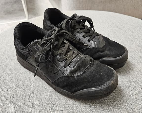 Specialized 2FO roost flat