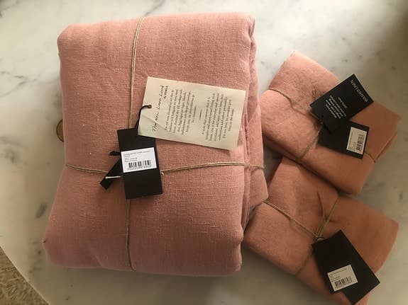 Oanvänt (nypris 4190 kr) Himla bäddset för dubbelsäng i 100% lin