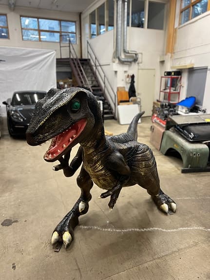 Jättestor Velociraptor dinosaurie