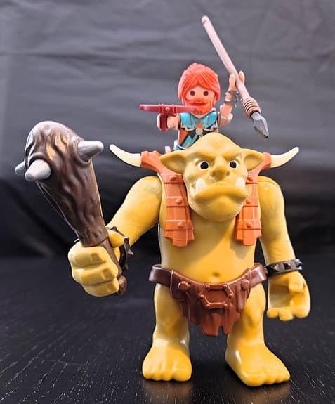 Playmobil 9343 – Riesentroll med dvärg på ryggen 🪓🧌⚔️