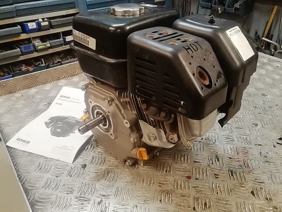 Kohler motor för trädgårdsmaskiner.