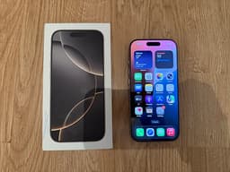 iPhone 16 Pro 256GB – 93% Batteri • Olåst • Fint skick