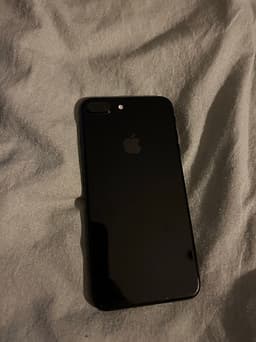 Apple iPhone 7 Plus 128 GB svart