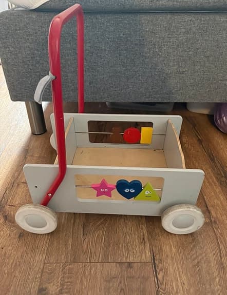 Babblarna lära-gå-vagn