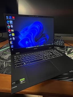 MSI Prestige 16 AI Studio – Ultra 9 • RTX 4070 • 32GB RAM • 1TB SSD