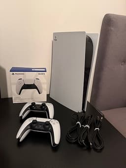 Playstation 5 Digital + 2 Handkontroller