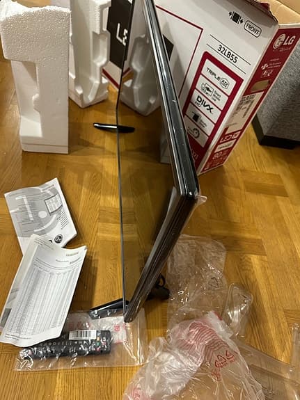 LG 32LB550U-ZA LED TV 32 tum svart