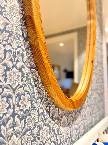 SPEGEL FURU OVAL FORM, RETRO VINTAGE FUNKIS. INGÅR FRAKT