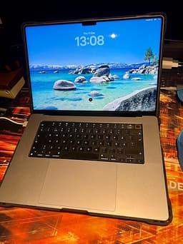Macbook PRO M1 Max 32gbRAM 2TB SSD