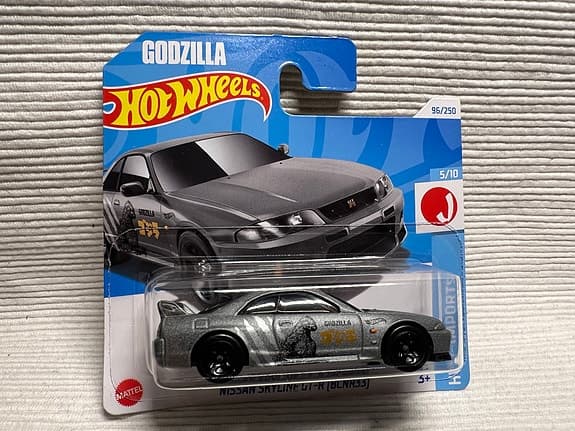 Hot Wheels Nissan Skyline GT-R (BCHR35) Godzilla
