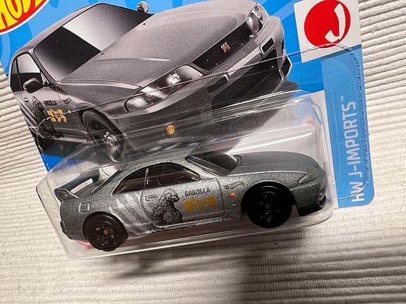 Hot Wheels Nissan Skyline GT-R (BCHR35) Godzilla
