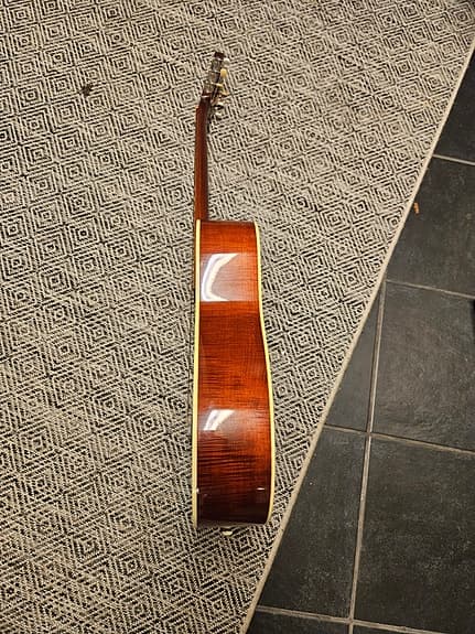 Levin Modell 116 – Vintagegitarr från Göteborg (ca 1940-tal)