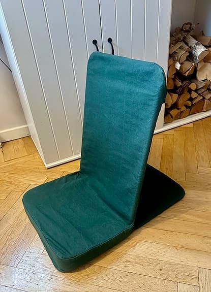 Meditationsstol med ryggstöd och mjuk sittdyna