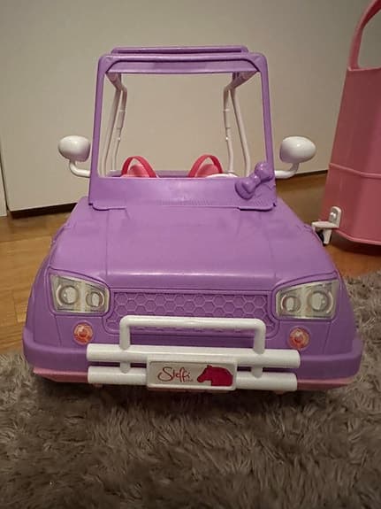 Vagn med hästsläp (steffi love)