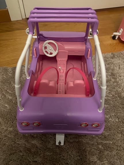 Vagn med hästsläp (steffi love)