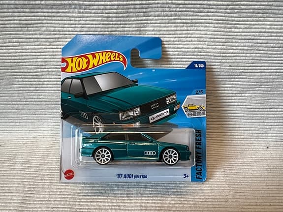 Hot Wheels '87 Audi Quattro leksaksbil