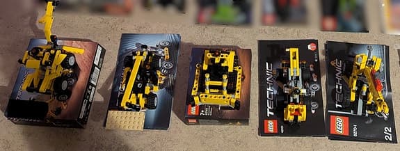 5 st små tekniklegosatser (perfekt pyssel, ca 30-60 min att bygga)