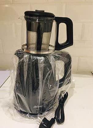 Arzum Tekanna och Vattenkokare Svart 0,9 L och 1,8 L