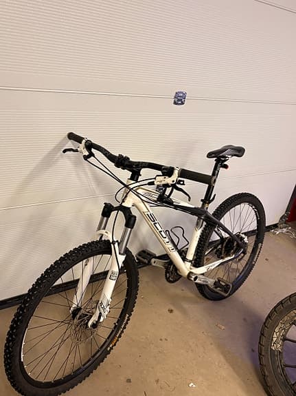 Scott Scale 50 S