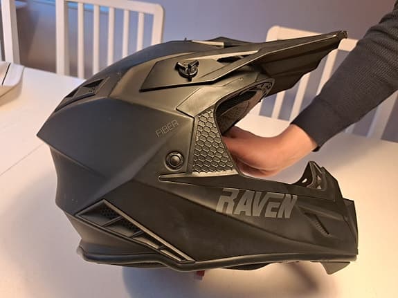 Crosshjälm Raven