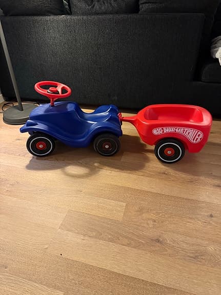 Bobby Car med släp