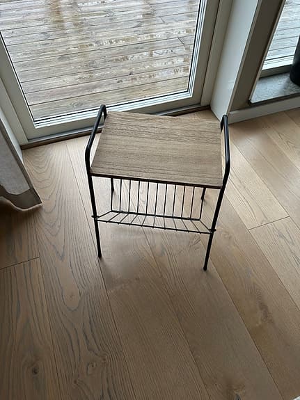 Avlastnings bord Sideboard liknar String