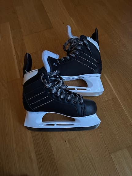 Pulse5 Ishockeyskridskor barnstorlek 37 svart