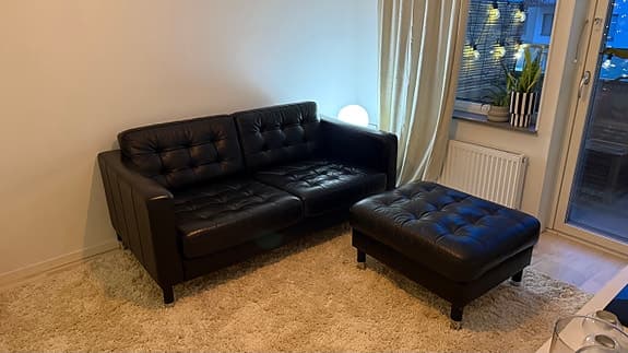 Landskrona soffa + fotpall