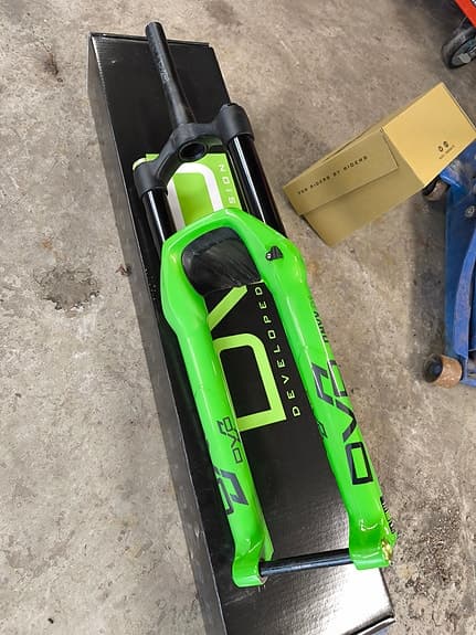 DVO Onyx 36mm dämpad gaffel