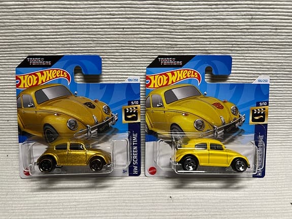 Hot Wheels Bumblebee 2 olika modeller