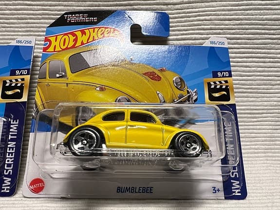 Hot Wheels Bumblebee 2 olika modeller