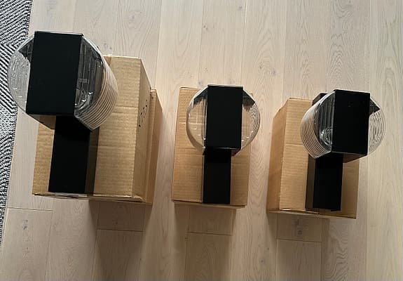 4 st helt nya utebelysningar