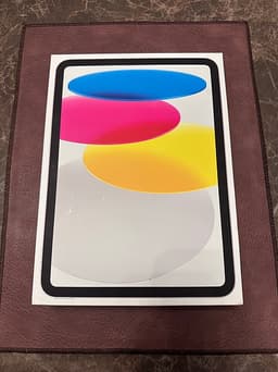 Ipad 10.9” (10th gen) 64gb wifi silver