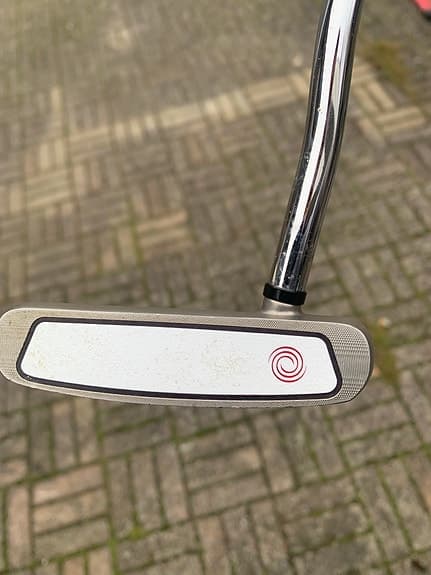 Odyssey White Hot Pro V-Line Putter, höger