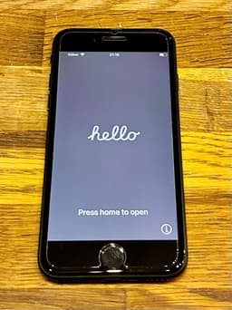 iPhone SE (2 gen) 64 GB svart