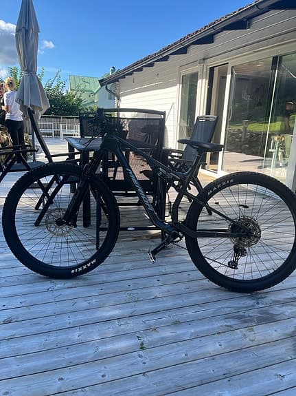 Merida Heldämpad cykel Unisex