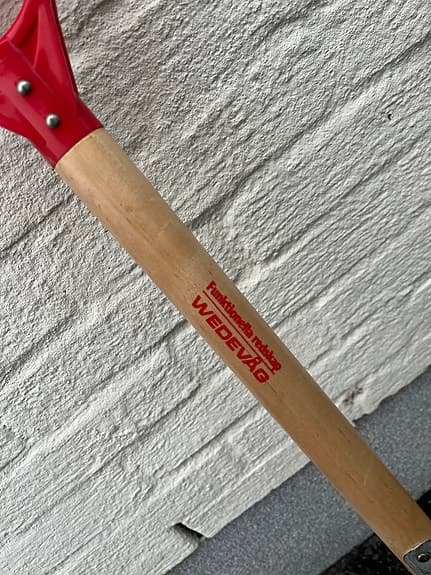 Fiskars Diamant Spade med trähandtag