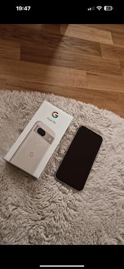 Google pixel 8a