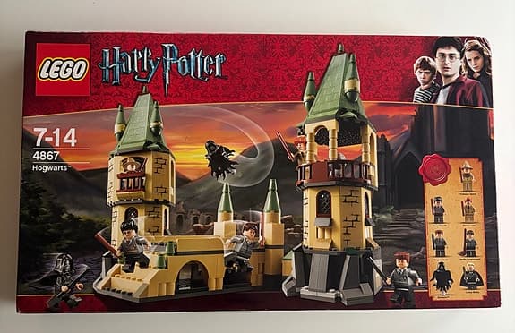 LEGO Harry Potter 4867 Striden på Hogwarts  byggsats