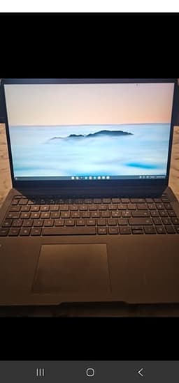 ASUS Chromebook 15 CX15 - Core 3 | 8GB