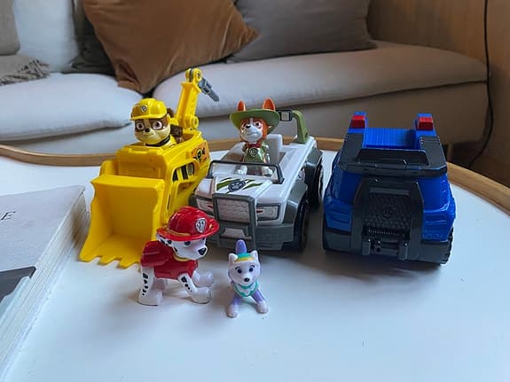 Paw Patrol bilar leksaksfordon och figurer julklapp