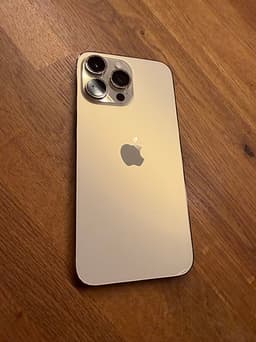 Apple iPhone 14 Pro Max 128 GB (inkl äventyrsskal)